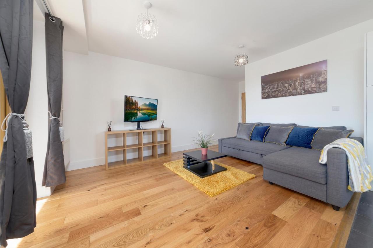 Flourish Apartments - Mulberry House - Tottenham Лондон Экстерьер фото